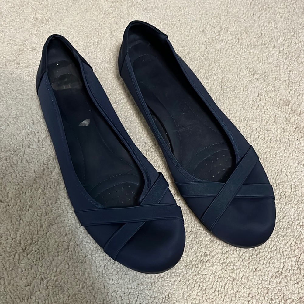Navy dressy flats